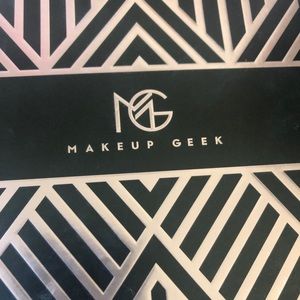 NWOT autumn makeup geek palette 🧡💛🤎🖤